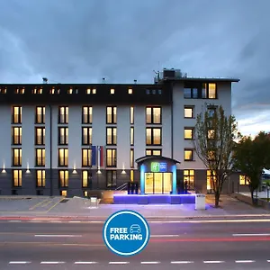 vizitați hotelul