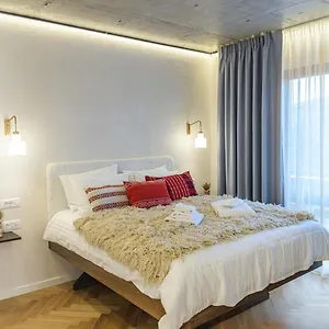 vizitați hotelul