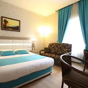 nil-istanbul.istanbul-turkeyhotels.com/