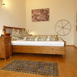 Apartment Charming, Central, Spacious