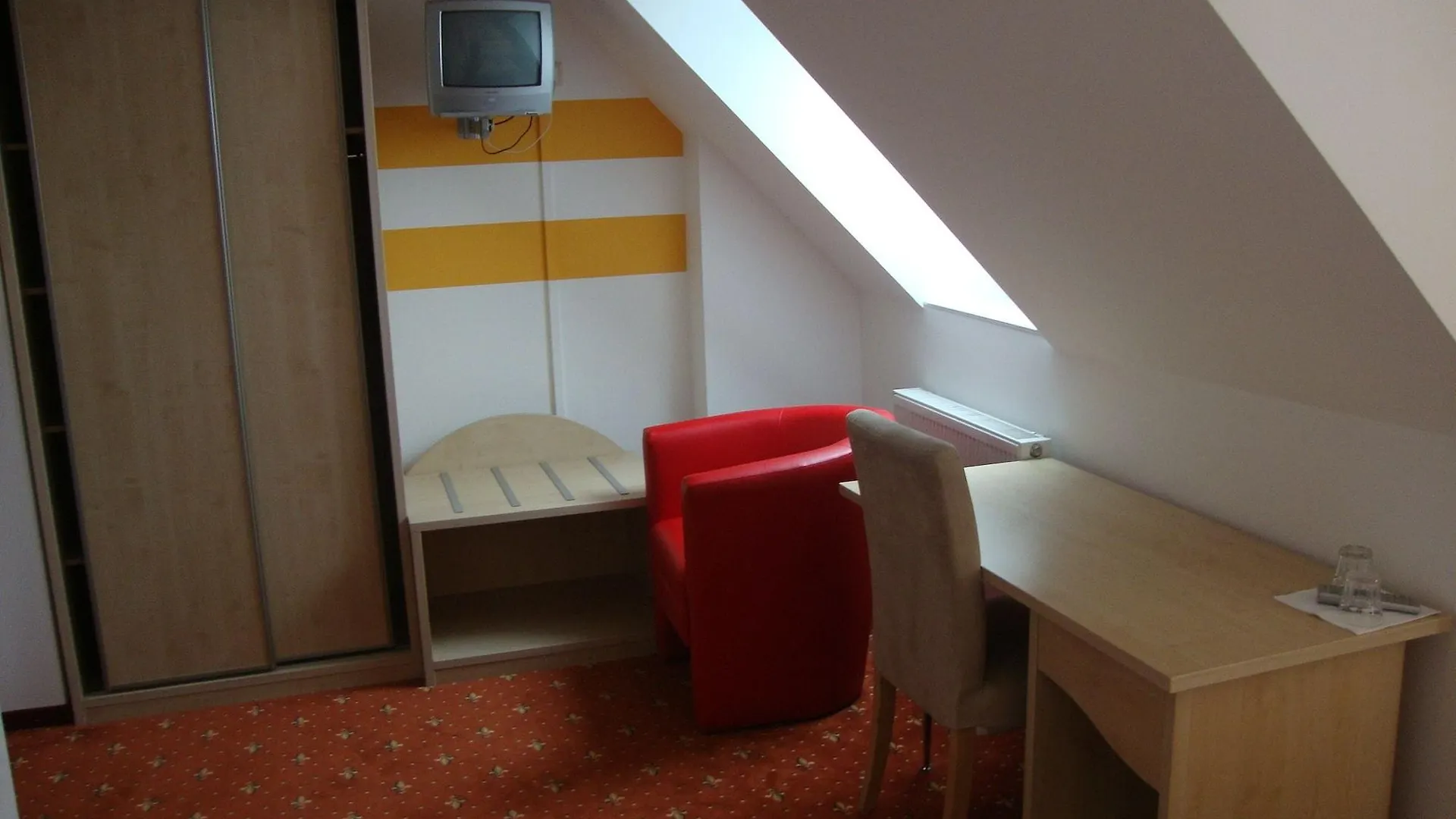 Lenas Donau Hotel Wien