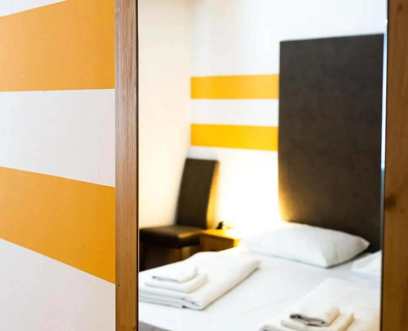 Lenas Donau Hotel Wien
