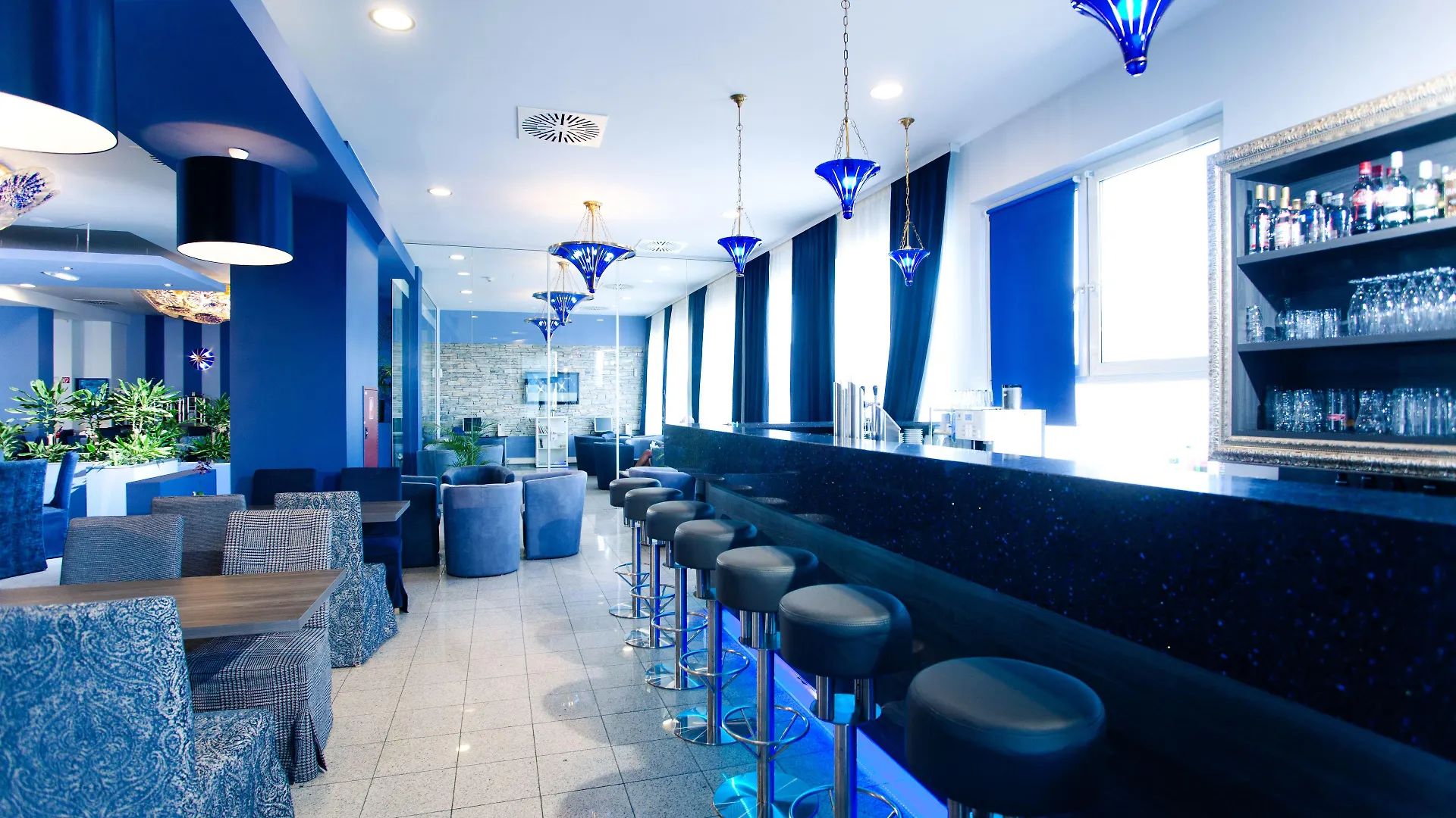 Lenas Donau Hotel Wien