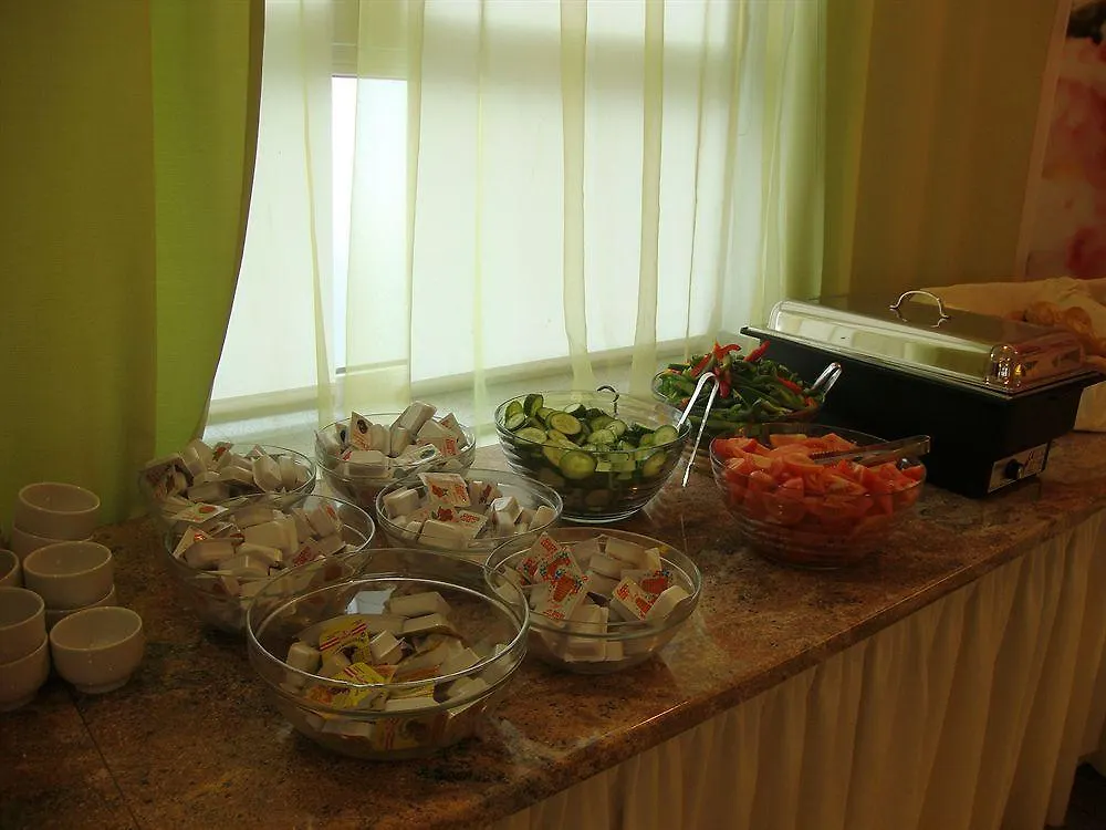 Lenas Donau Hotel Wien