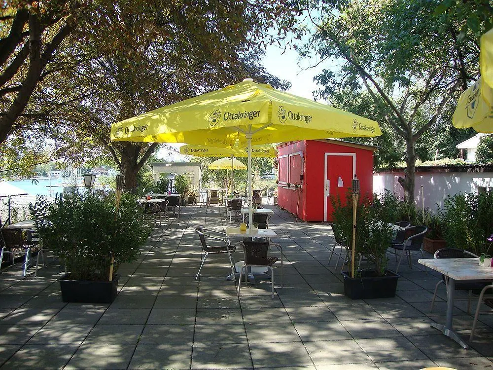 Lenas Donau Hotel Wien 3*,