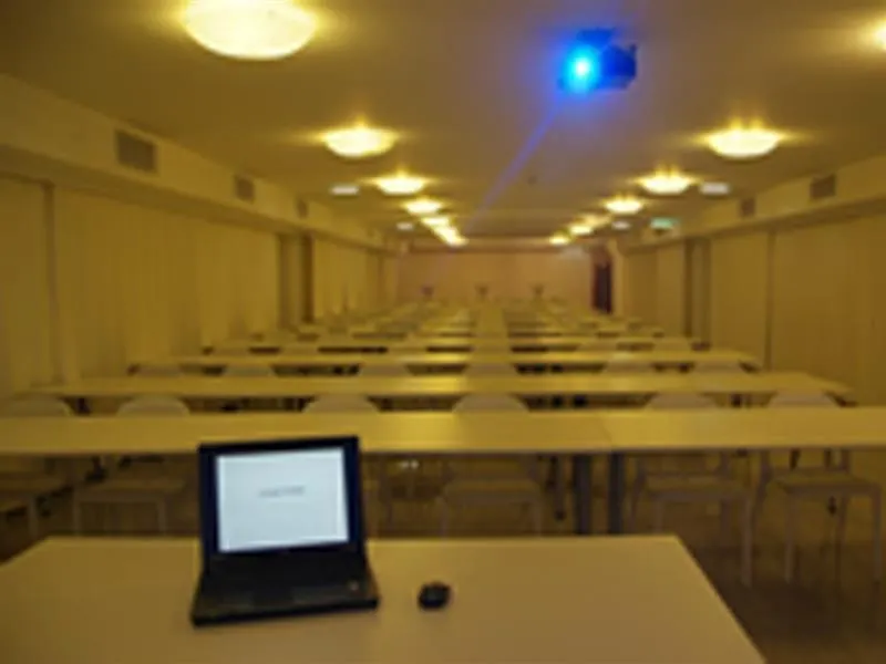 Lenas Donau Hotel Wien